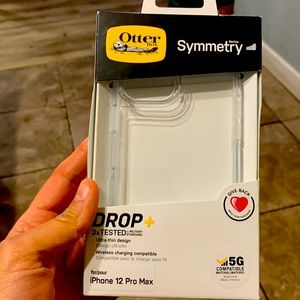 OtterBox Symmetry DROP 3X Tested Case for Apple iPhone 12 Pro Max - Clear (A6)